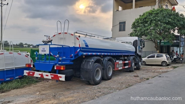 Hút hầm cầu tại Phường 1 Bảo Lộc uy tín, chuyên nghiệp, phục vụ 24/7 Hút hầm cầu tại Phường 1 Bảo Lộc uy tín, chuyên nghiệp, phục vụ 24/7